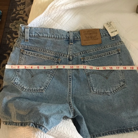 Vintage Levi's Shorts NEW with tags - Picture 7 of 10